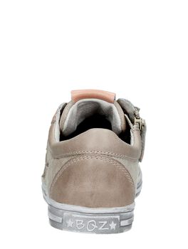 Niedrige Schuhe