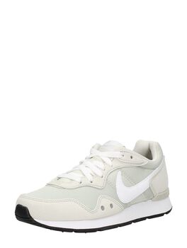 Nike Venture Runner