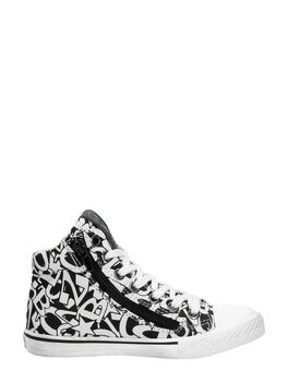 Sneaker high