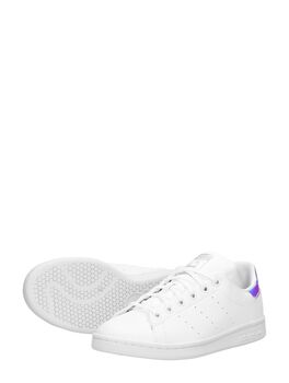 Stan Smith J