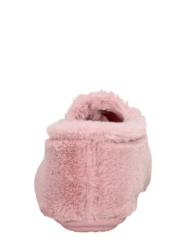 Geschlossene Hausschuhe