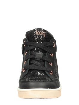Schn&uuml;rstiefel