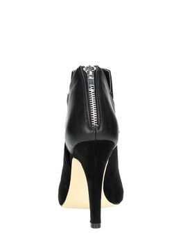 Stiefeletten mit Absatz