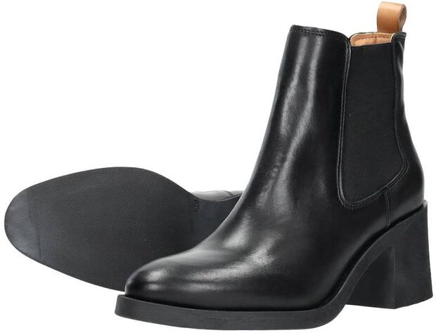 Stiefeletten mit Absatz - large