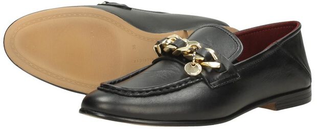 Chain Loafer - large