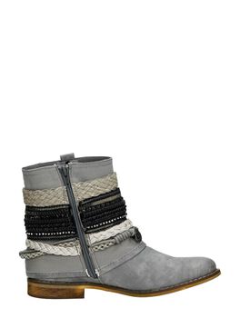 Flache Stiefeletten