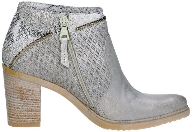 Stiefeletten mit Absatz - large