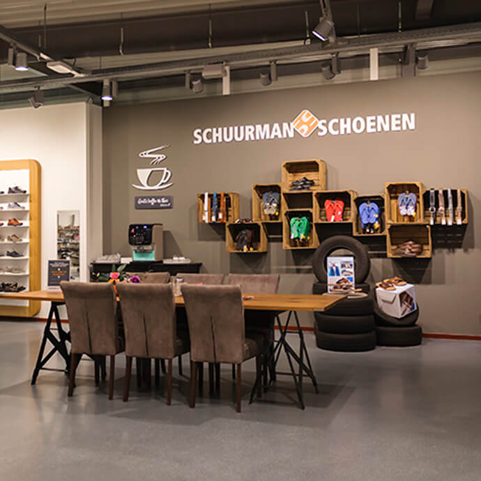 Schuurman Beneden-Leeuwen
